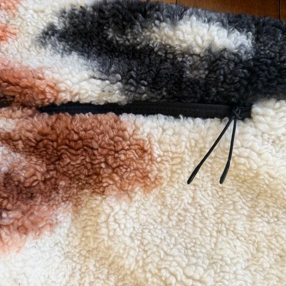 CALIA by Carrie Underwood Sherpa Pullover - Picture 4 of 5